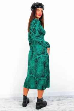 AX Paris All For You - Forest Black Paisley Midi Dress -Glamoros Clothing Shop AllForYou ForestBlackPaisleyMidiDress 3