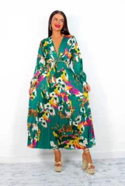 Beauty In Everything - Forest Multi Printed Pleated Midi Dress 13 Beauty In Everything - Forest Multi Printed Pleated Midi Dress -Glamoros Clothing Shop BeautyInEverything ForestMultiPrintedPleatedMidiDress 3