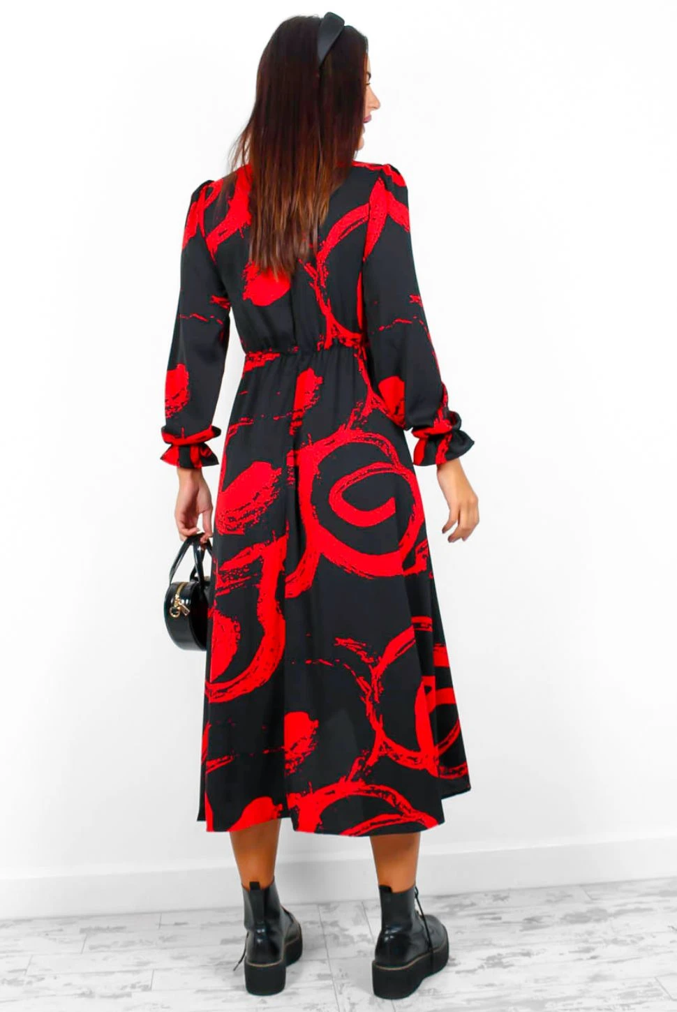 AX Paris Dont Tame Me - Black Red Brushstroke Midi Wrap Dress 3 AX Paris Dont Tame Me - Black Red Brushstroke Midi Wrap Dress - Image 3