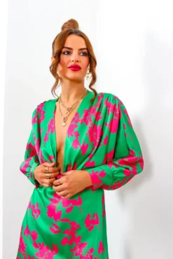 In My Imagination - Green Pink Floral Batwing Midi Dress 10 In My Imagination - Green Pink Floral Batwing Midi Dress -Glamoros Clothing Shop InMyImagination GreenPinkFloralBatwingMidiDress3