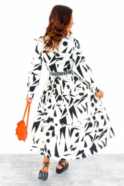 Living Wild - Cream Black Geometric Maxi Dress 12 Living Wild - Cream Black Geometric Maxi Dress -Glamoros Clothing Shop LivingWild CreamBlackGeometricMaxiDress7