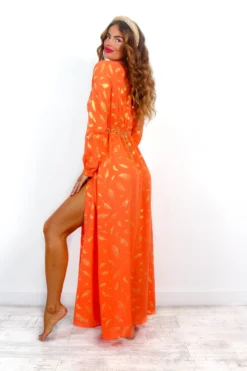 She Could Be The One - Orange Gold Feather Print Maxi Dress 8 She Could Be The One - Orange Gold Feather Print Maxi Dress -Glamoros Clothing Shop SheCouldBeTheOne OrangeGoldFeatherPrintMaxiDress 4 scaled