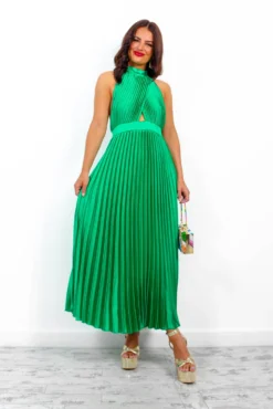 Stolen Moment - Green Halter Neck Pleated Maxi Dress 13 Stolen Moment - Green Halter Neck Pleated Maxi Dress -Glamoros Clothing Shop StolenMoment GreenHalterNeckPleatedMaxiDress 1