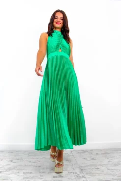 Stolen Moment - Green Halter Neck Pleated Maxi Dress 12 Stolen Moment - Green Halter Neck Pleated Maxi Dress -Glamoros Clothing Shop StolenMoment GreenHalterNeckPleatedMaxiDress 6