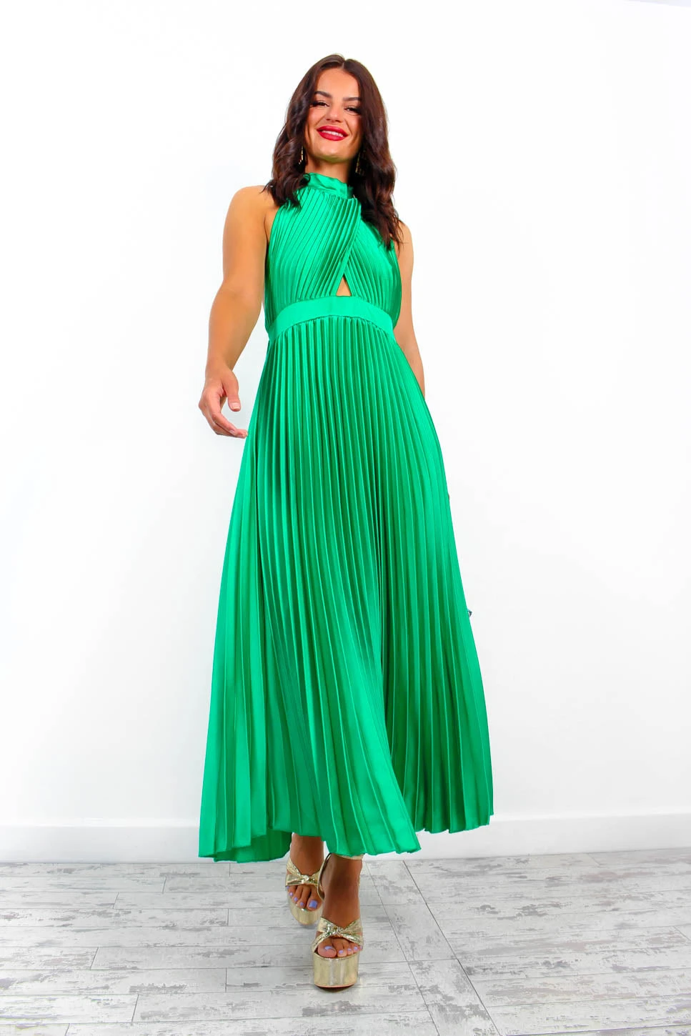 Stolen Moment - Green Halter Neck Pleated Maxi Dress 6 Stolen Moment - Green Halter Neck Pleated Maxi Dress - Image 6
